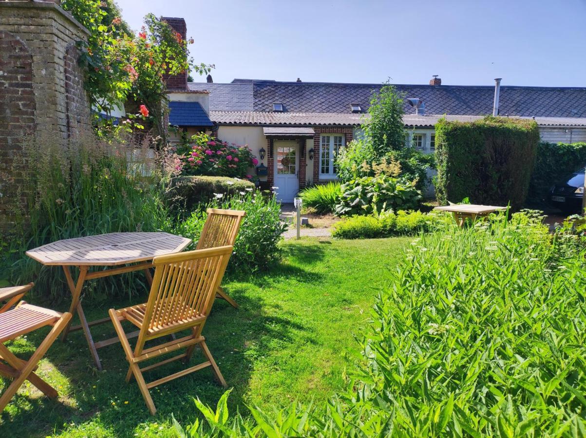 Le Relais Des Dalles - Hotel & Restaurant Sassetot-le-Mauconduit Exteriör bild