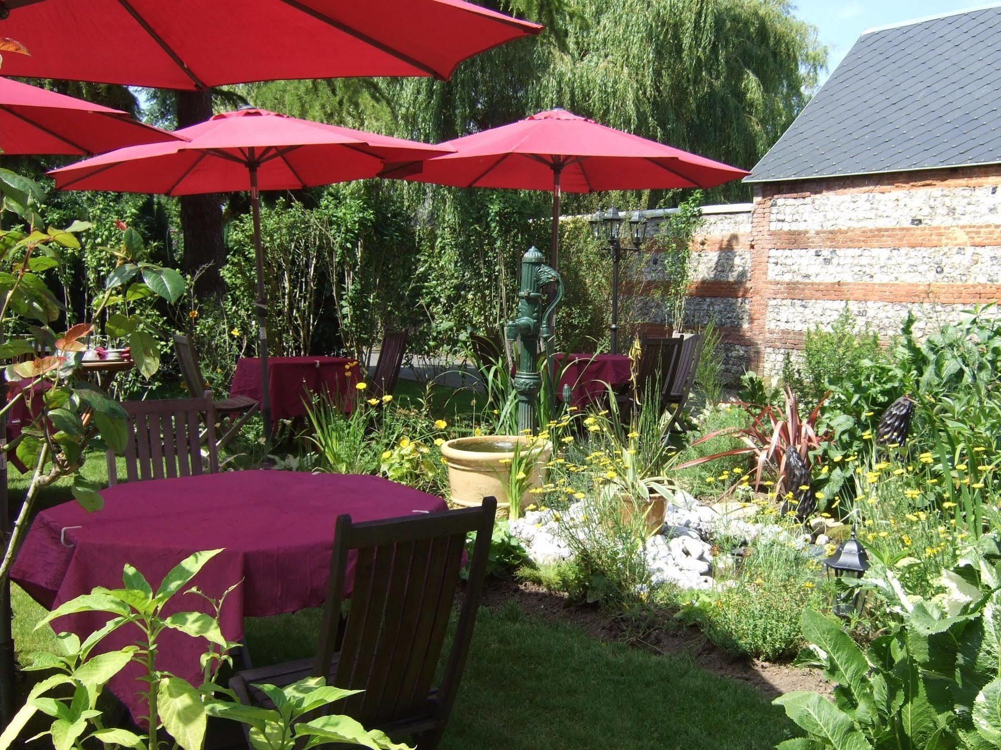 Le Relais Des Dalles - Hotel & Restaurant Sassetot-le-Mauconduit Exteriör bild